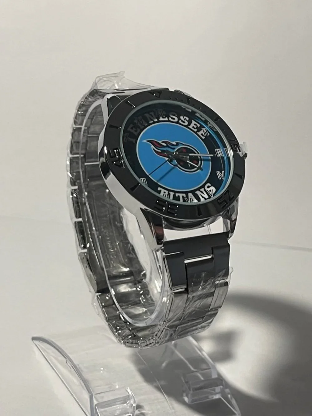 Tennessee Titans NFL Team Logo Men's Stainless-Steel Silver Watch NEW